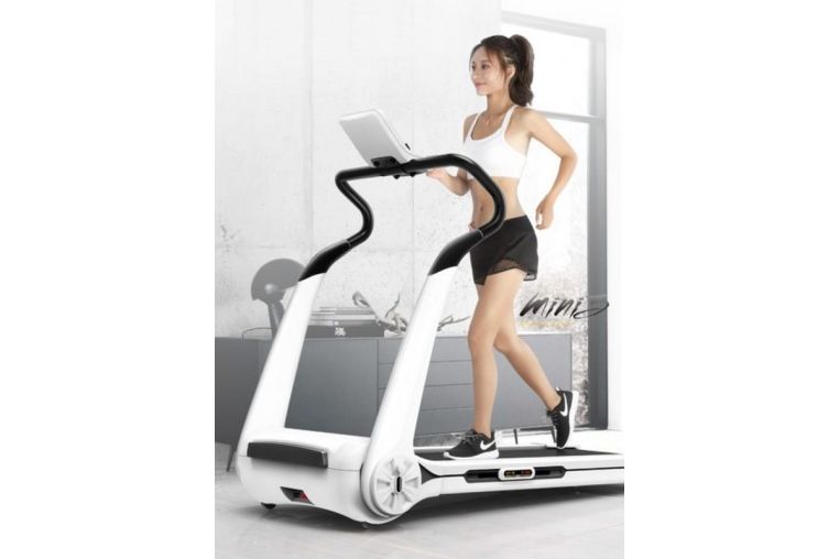 Беговая дорожка EVO Fitness Cosmo 3 (комплектация без весов) фото 7