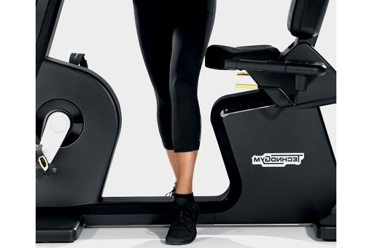 Горизонтальный тренажер Technogym Artis Recline фото 3
