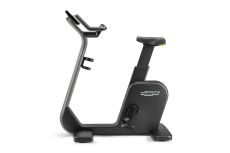Вертикальный велотренажер Technogym Cycle