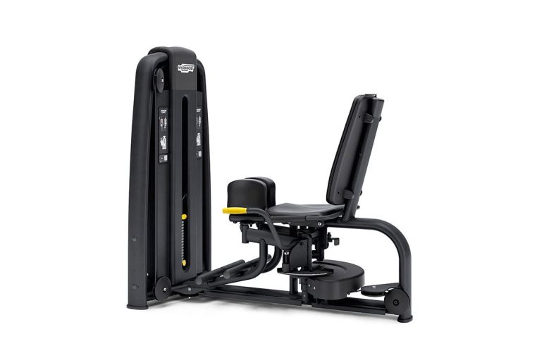 Грузоблочный тренажер на нижнюю часть тела Technogym Selection 700 Сведение / разведение ног 