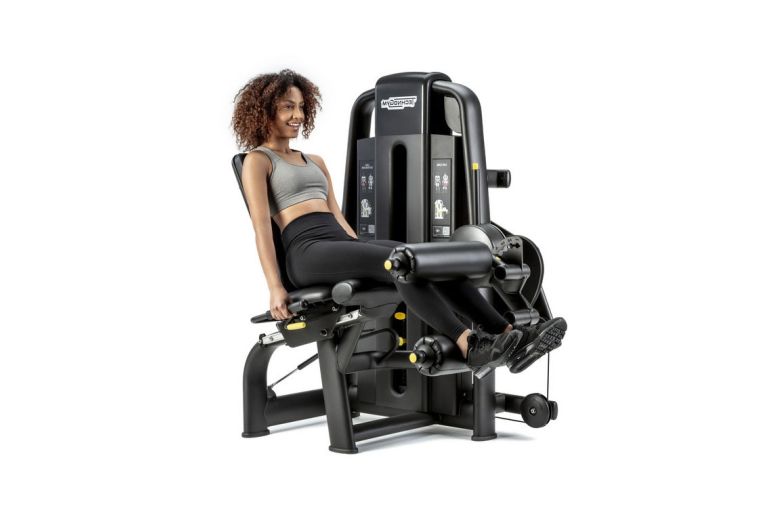 Грузоблочный тренажер на нижнюю часть тела Technogym Selection 700 Двойное сгибание/разгибание ног фото 1
