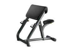 Technogym Скамья Скотта
