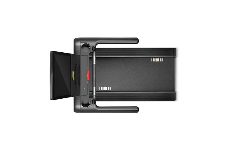 Беговая дорожка Technogym Excite Live Run 7000 19" METEOR BLACK фото 3