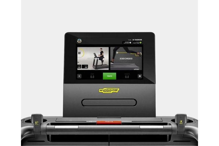 Беговая дорожка Technogym Excite Live Run 700 фото 12